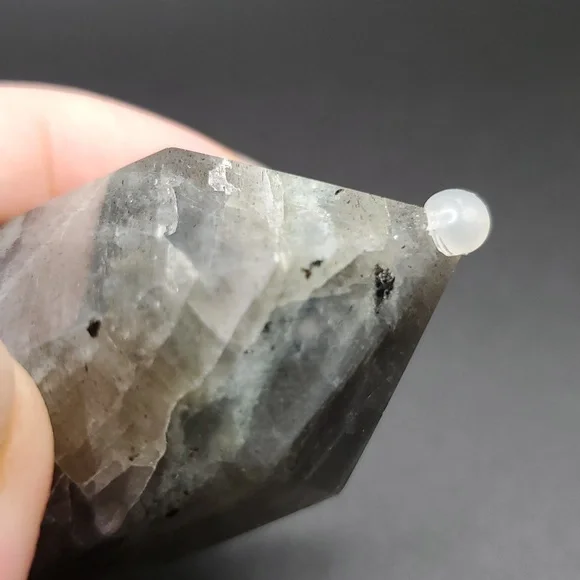 Labradorite Tower - Picture 5 of 7